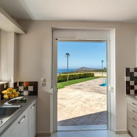 Villa Ariella With Sea View